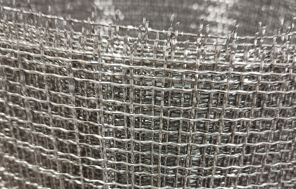 LƯỚI INOX ĐAN 10MM